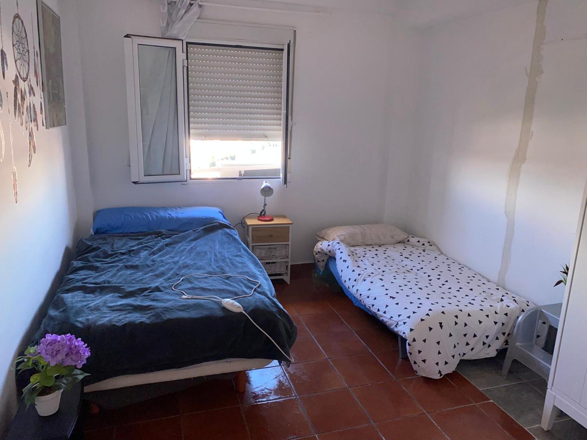 Habitacion Luminosa En Piso Compartido Майрена дел Алхарафе Екстериор снимка